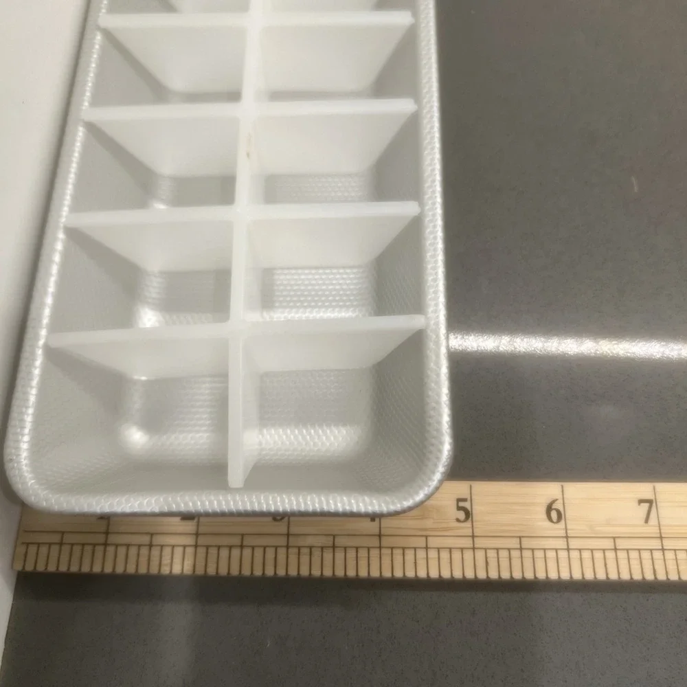 Vintage Set Aluminum Metal Ice Cube Trays 14 Cubes w/Plastic Insert 2 Trays Lot